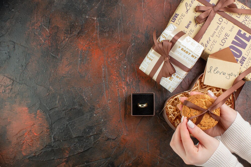 Luxury Gin Hampers: Ideal Gifts for Business Partners & Clients